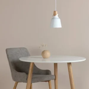 Pendelleuchte „Elegance" – Durchdachtes Design mit walnussfarbener Oberfläche