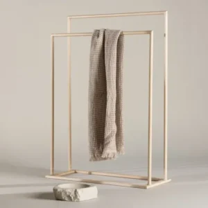 Garderobe Selaro – Metallständer im Whitewash-Look