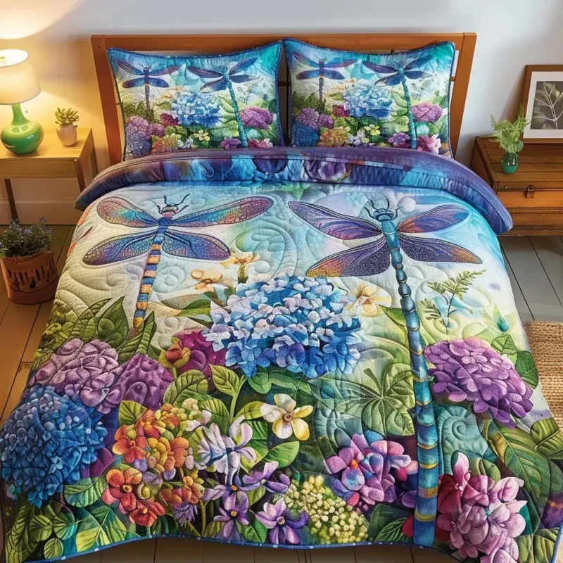 Dragonfly Gentle Flight Bamboo Quilt Bedding Set