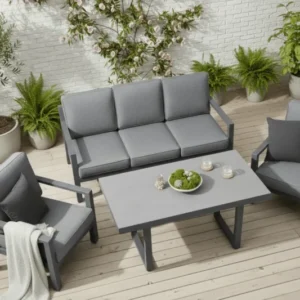 Garten Loungeset Kreta – 4-teiliges Set mit Tisch & dunkelgrauen Kissen