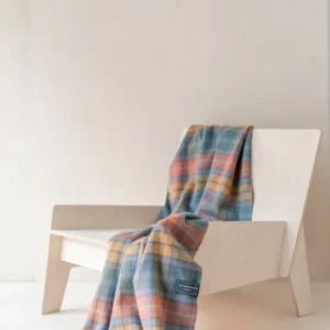 Lambswool Small Blanket in Buchanan Antique Tartan - TBCo