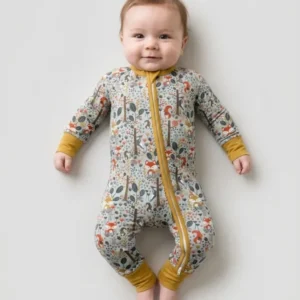 Rustic Woodland Foxes Bamboo Convertible Zippy